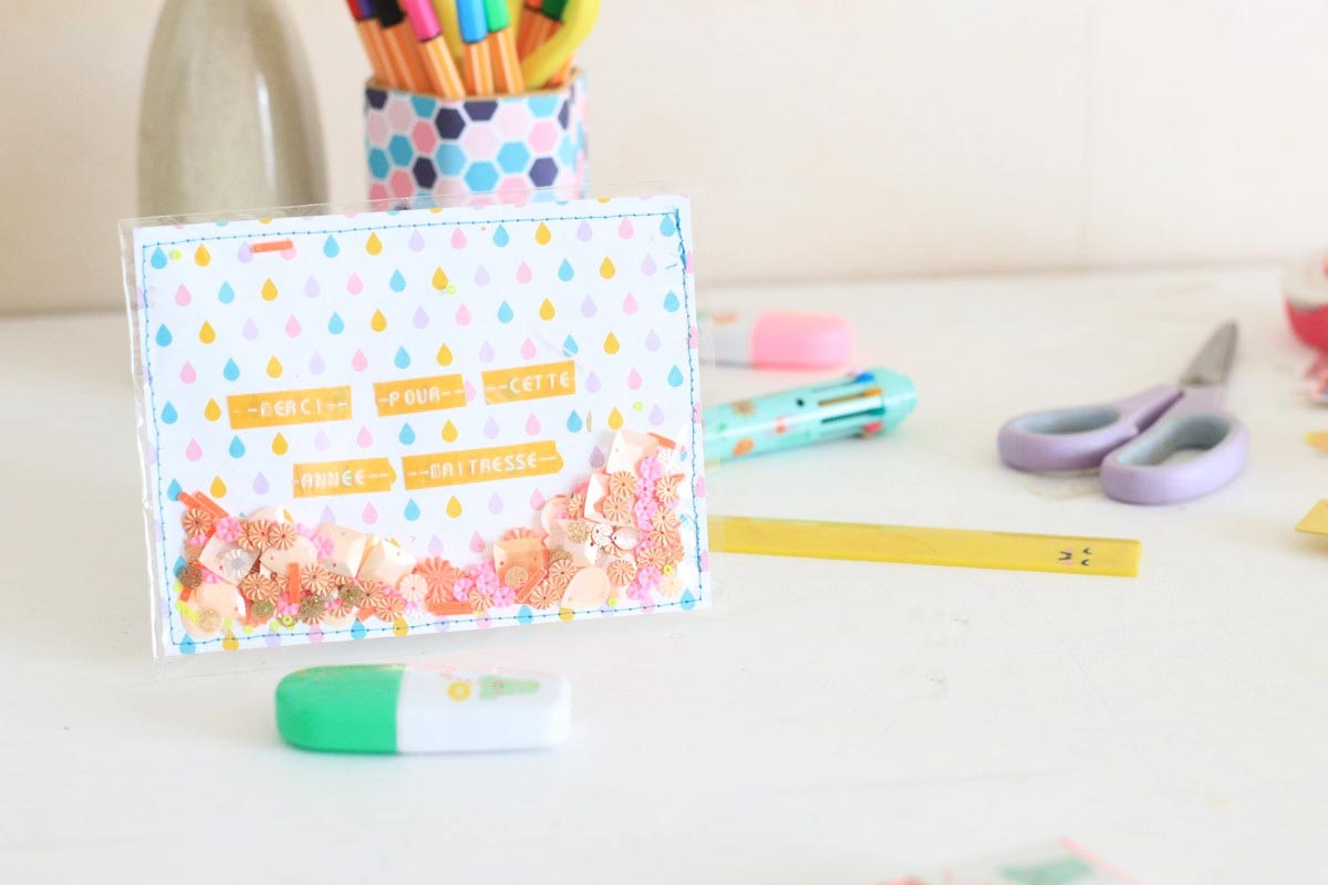 Diy Cadeau Maitre Et Maitresse Une Carte A Paillettes Mymy Cracra